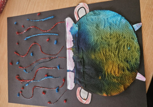 Praca plastyczna, magiczny kociołek